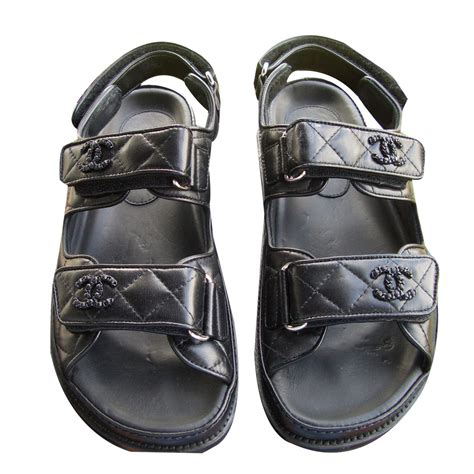 chanel sandalen zwart|chanel kid sandals.